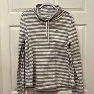 Vineyard Vine Wonen’s long sleeve top L